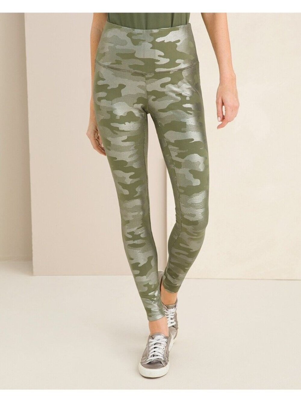 Chicos Zenergy So Slimming Leggings Size 4 Camo Foil Olive Green Athleisure NEW